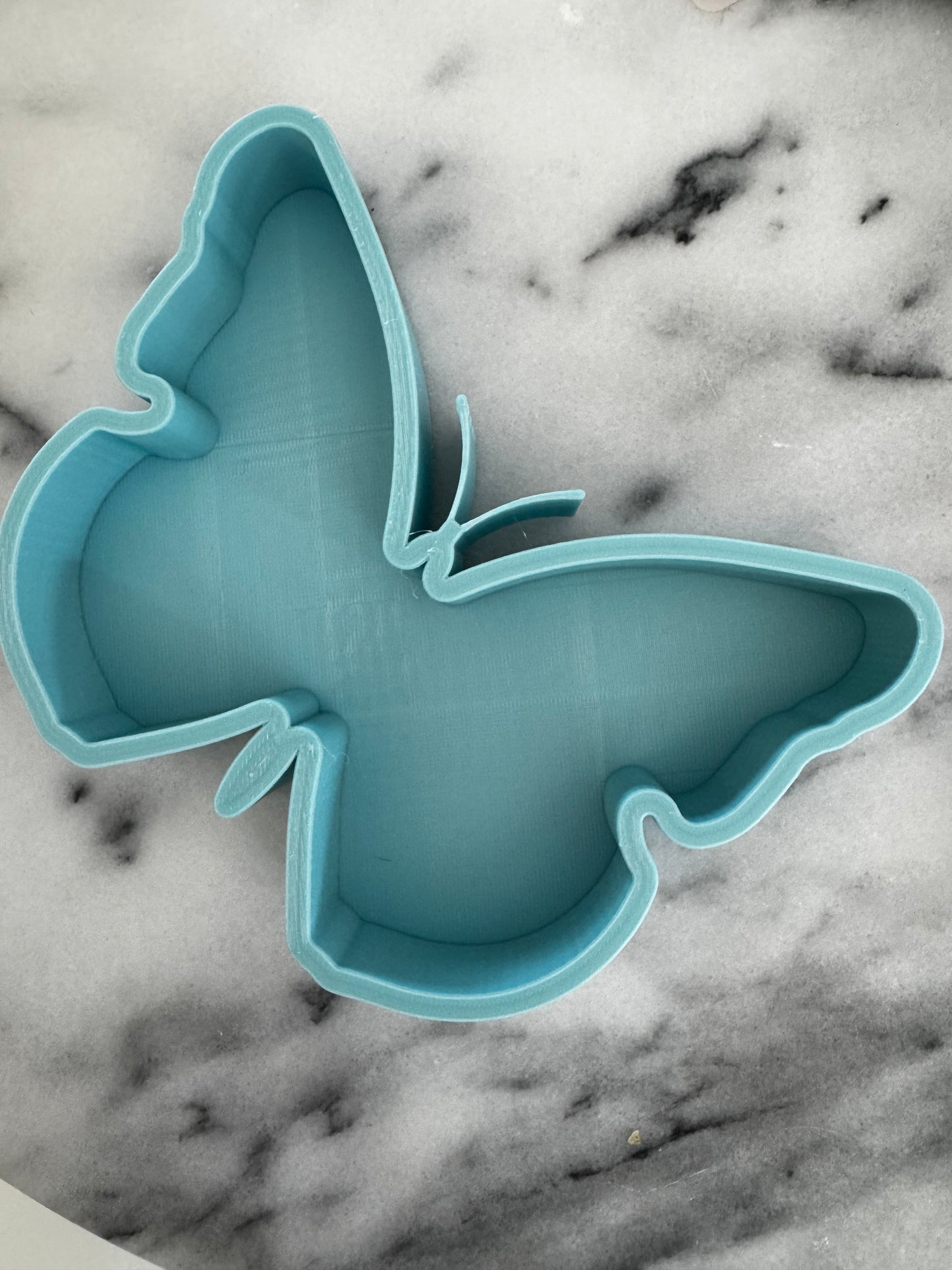 Butterfly tray