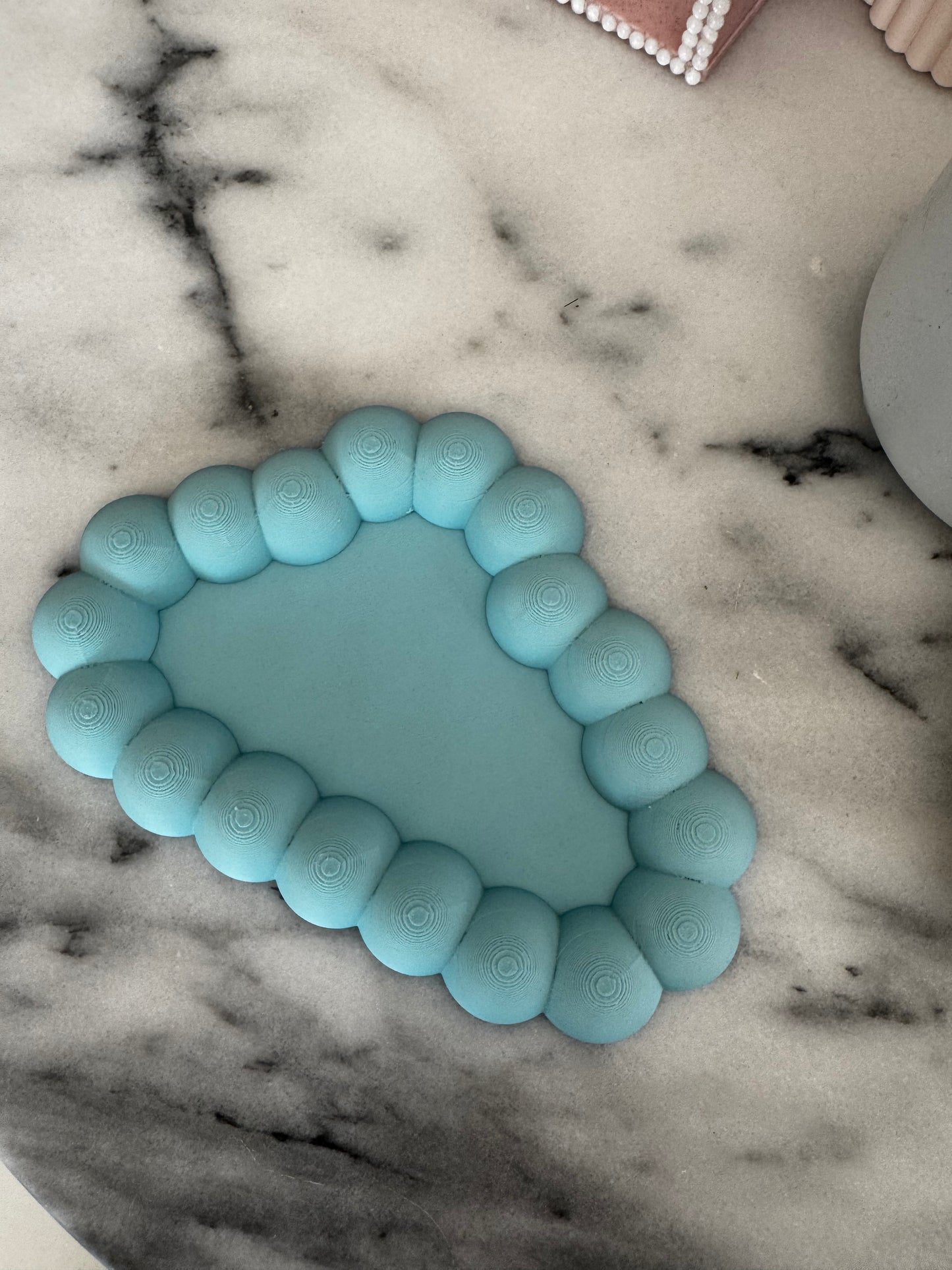 BUBBLE CLOUD TRAY
