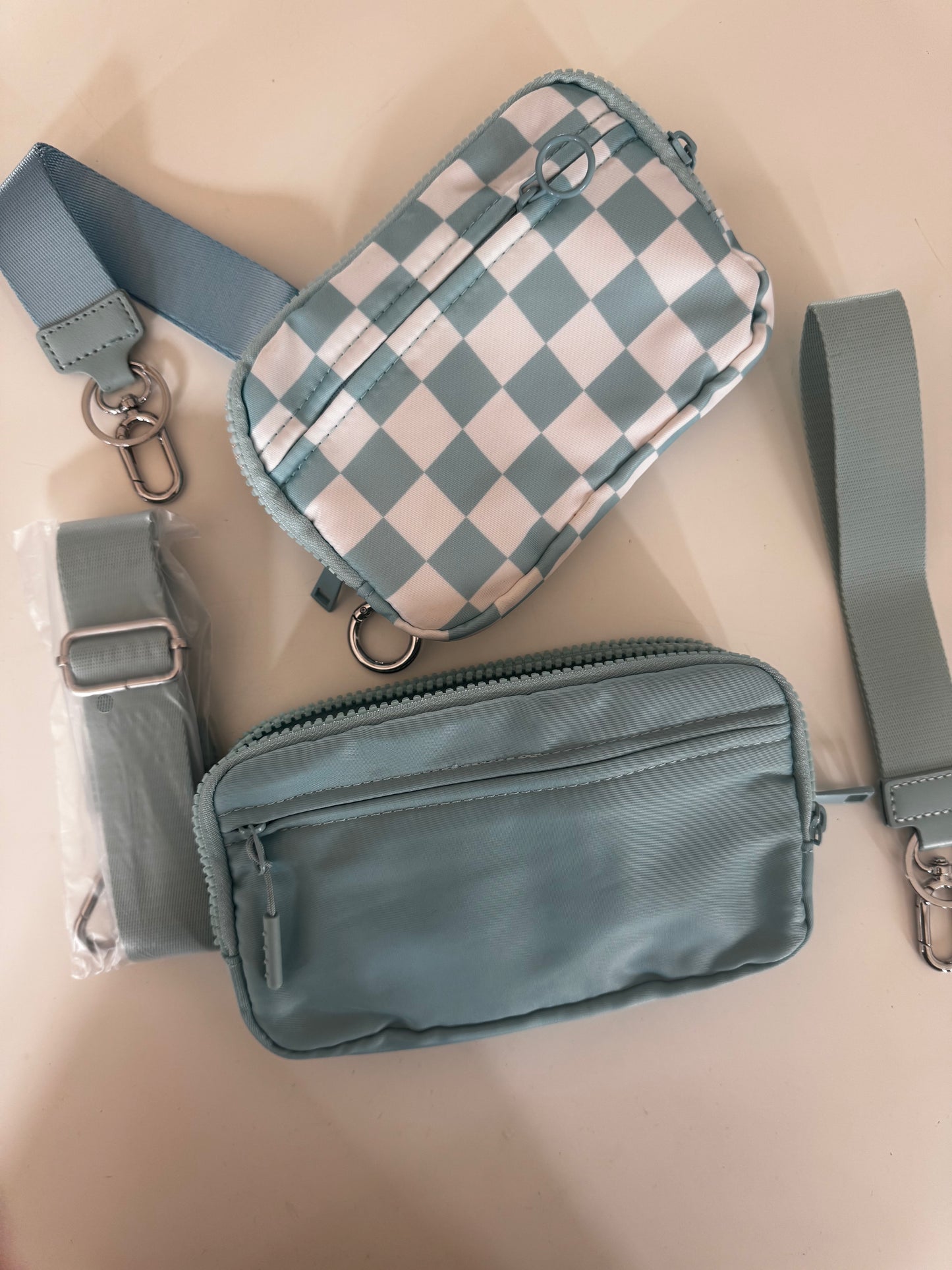 Crossbody / wristlet bag full size