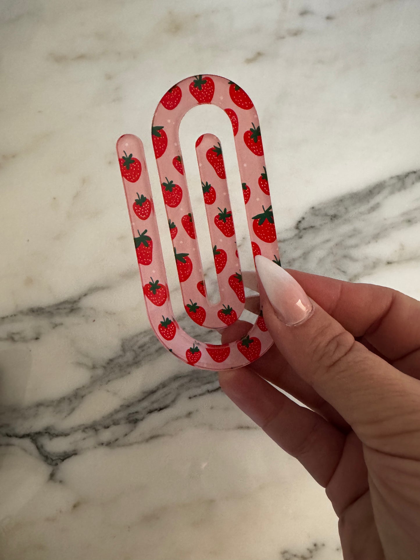 strawberries jumbo paper clip
