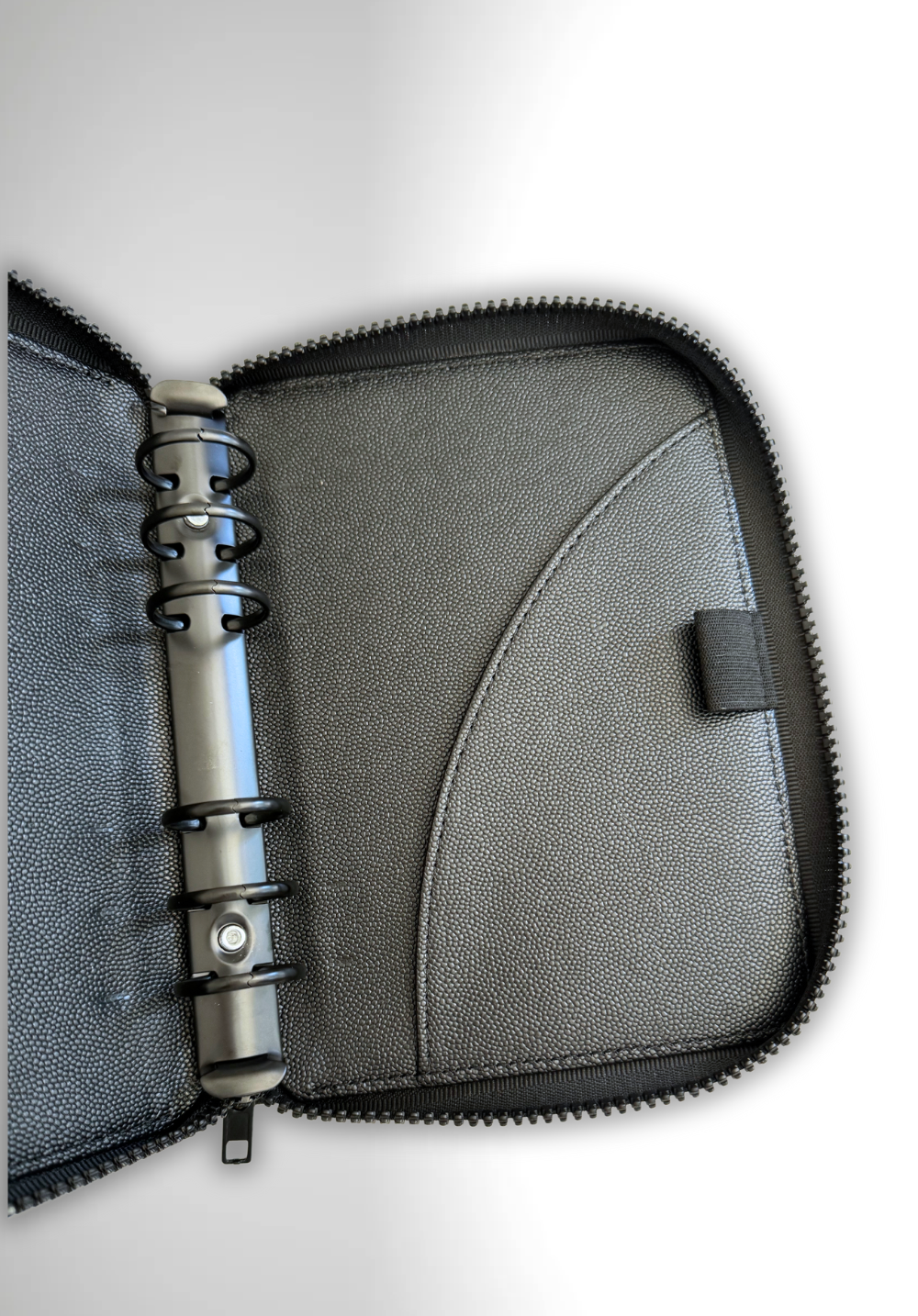 A6 Vegan Pebbled Leather Luxe Zip around Binder