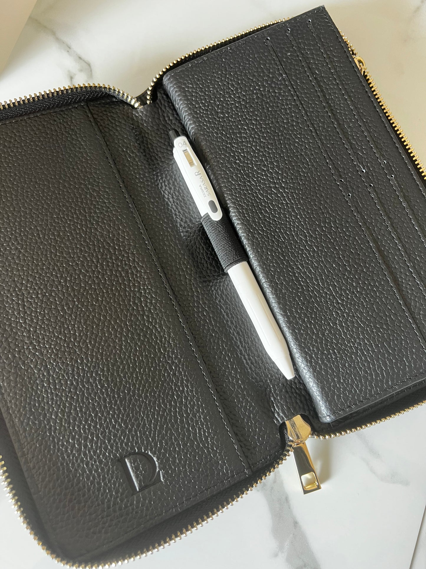 Luxe Genuine leather wallet