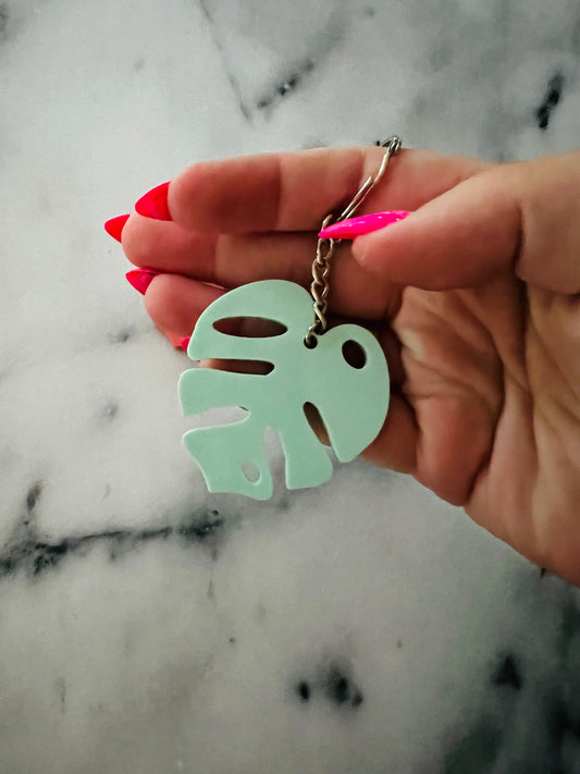 Monstera plant keychain