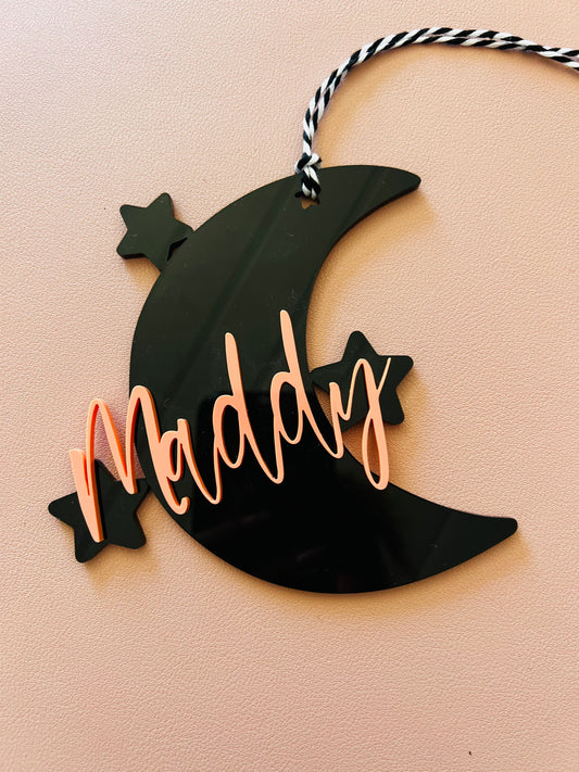 Moon Tag
